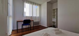 Fotografia z galérie ubytovania Aerouant - Maison spacieuse pour 8 personnes sur 3 étages Idéal famille amis entreprises v destinácii Brest