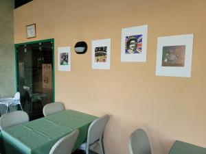 Fotografie z fotogalerie ubytování L'AUBERGE DE L'OLIVE v destinaci Dompierre-sur-Besbre