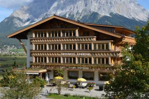 Gallery image of Sporthotel Zugspitze in Lermoos