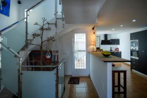 Kuchyň nebo kuchyňský kout v ubytování Casa Energía del Cabo. San Jose Cabo de Gata.