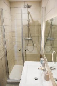 Koupelna v ubytování Arc en Sel Maison d’hôtes