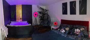 Fotografie z fotogalerie ubytování FiftyShades Apartmán s vířivkou v Jihlavě
