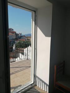 Nespecifikovaný výhled na moře nebo výhled na moře při pohledu z penzionu