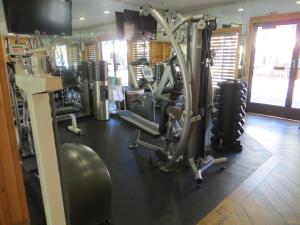 Fitness center at/o fitness facilities sa Stardust Lodge