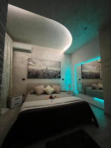 Posteľ alebo postele v izbe v ubytovaní Suite samì + 37 fotografií