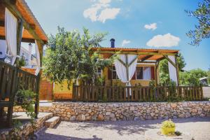 Zahrada ubytování Mobile Homes Bilice