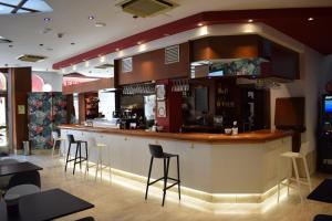 Lounge nebo bar v ubytování Hotel Alisi
