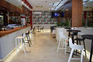 Lounge nebo bar v ubytování Hotel Alisi