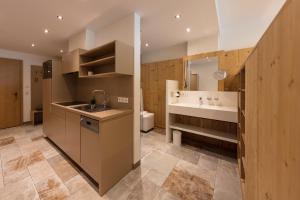 Kúpeľňa v ubytovaní ArlBerglife Ferienresort