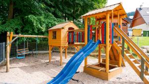 Herní místnost nebo prostor pro děti v ubytování Karpacz Myśliwska, Sun & Snow + 171 fotografií