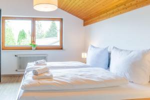 Postel nebo postele na pokoji v ubytování Haus Bergfink