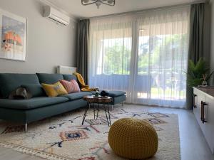 Posezení v ubytování A chic lakeside dig - Alexandra Apartment Fonyod