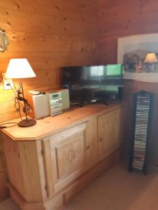 Kuchyň nebo kuchyňský kout v ubytování Ferienwohnung Schatzhof