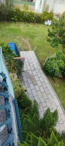 Ogród w obiekcie Pisos Vistalegre 2B con jardín cerca del mar