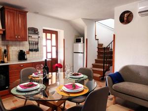 Kuchyň nebo kuchyňský kout v ubytování Guesthouse Marija + 29 fotografií