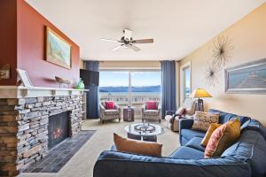 Χώρος καθιστικού στο Seasons at Sandpoint #133