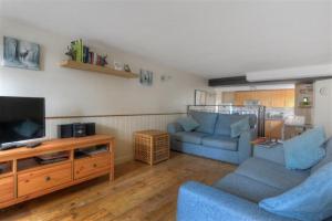 Televiisor ja/või meelelahutuskeskus majutusasutuses 1 New Inn Corner