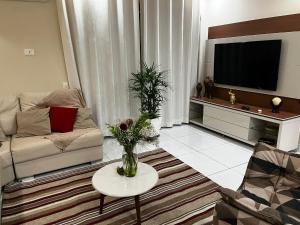 Gallery image of Apartamento de 3 quartos amplos na praia Pitangueiras, Guaruja in Guarujá