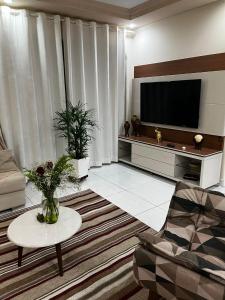 Gallery image of Apartamento de 3 quartos amplos na praia Pitangueiras, Guaruja in Guarujá