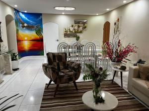 Gallery image of Apartamento de 3 quartos amplos na praia Pitangueiras, Guaruja in Guarujá