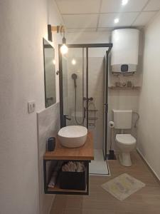 Koupelna v ubytování Apartman Vranac