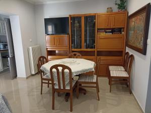 Gallery image of Dimitros Apartment in Neos Marmaras +5 photos