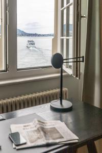 Výhled na řeku, která protéká v blízkosti hotelu