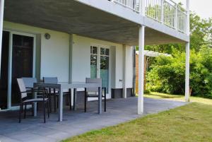 Zahrada ubytování moderne Ferienwohnung mit Sauna und Terrasse - Ferienresidenz Zwei Bodden 112