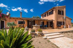 Galeriebild der Unterkunft Ideal Property Mallorca - Can Frit in Santa Margarita