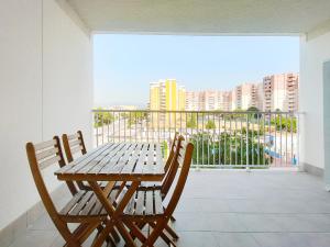 Balkón alebo terasa v ubytovaní Global Properties, Apartamento céntrico en Canet d'en Berenguer