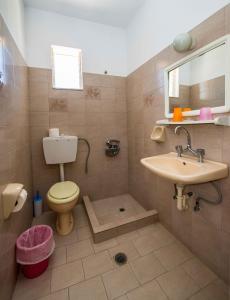 Koupelna v ubytování Hotel Eleni Anagros