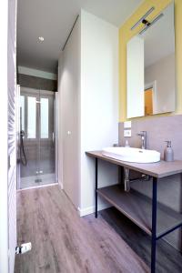 Kúpeľňa v ubytovaní DONATELLO11 Milan apartments