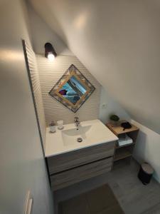 ห้องน้ำของ L'OASIS - Maison rénovée à 10 min de Beauval