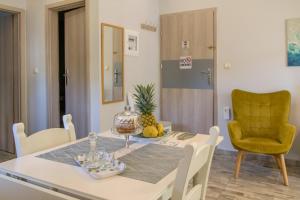 A seating area at The Prickly Pear Apartment