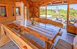 Gallery image of Gorgeous Home In Siljakovina With Jacuzzi in Šiljakovina