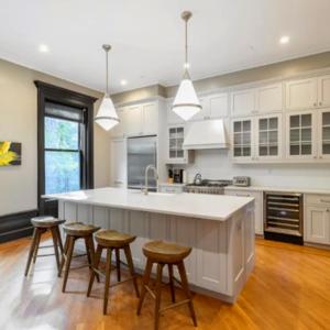 Dapur atau dapur kecil di Spectacular vacation home with excellent location in New York