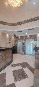 De lobby of receptie bij فندق ربوة الصفوة 8 - Rabwah Al Safwa Hotel 8