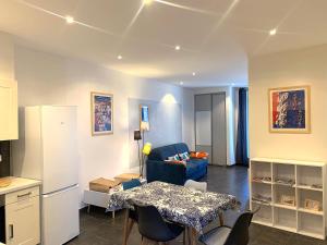 Fotografia z galérie ubytovania Appartement climatisé tout confort centre ville Sète v destinácii Sète