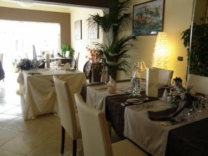 Restaurace v ubytování Hotel La Playa Blanca