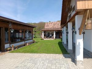 Budova, kde se the country house nachází
