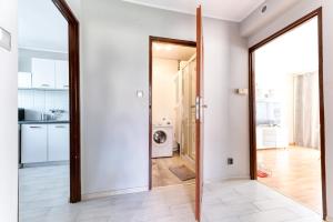 Ένα μπάνιο στο Apartament Arturro z ogródkiem +11 φωτογραφίες