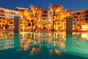 Gallery image of Club Hotel Casino Loutraki in Loutraki