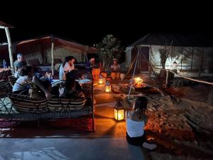 Hosté ubytování Azalay Luxury Camp Merzouga