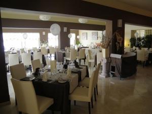 Restaurace v ubytování Hotel La Playa Blanca