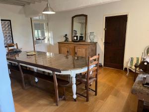 Ảnh trong thư viện ảnh của Grande chaumière, 5 chambres, 14 personnes proche des plages ở Manneville-ès-Plains