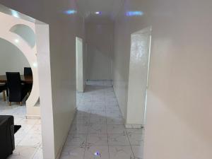 Afbeelding uit fotogalerij van Matano Guest House in Brikama +7 foto's