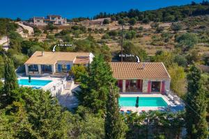 Πισίνα στο ή κοντά στο Villa Arion by Villa Plus