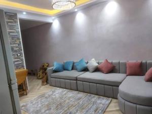 A seating area at Amazing Sea View 2 bedroom apartment