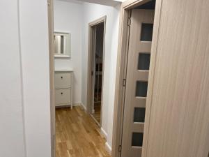 Ảnh trong thư viện ảnh của Deluxe Single Room Apartament ở Bragadiru