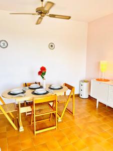 Fotografia z galérie ubytovania APARTBEACH BALANDRO CLIMATIZADO y VISTAS MAR v destinácii Cambrils + 37 fotografií